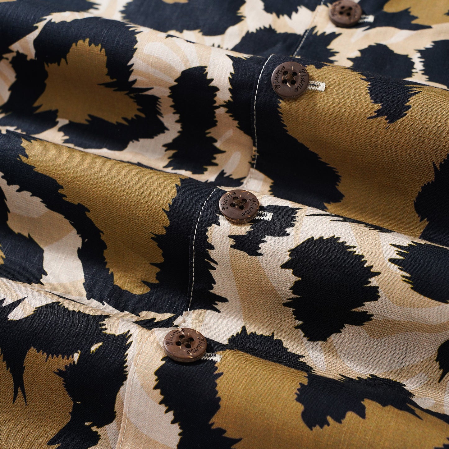 Men's Hawaiian Shirt Short Sleeve Camp Collar 100% Cotton Black Aloha Leopard Wilderness Whisper Leopard Print