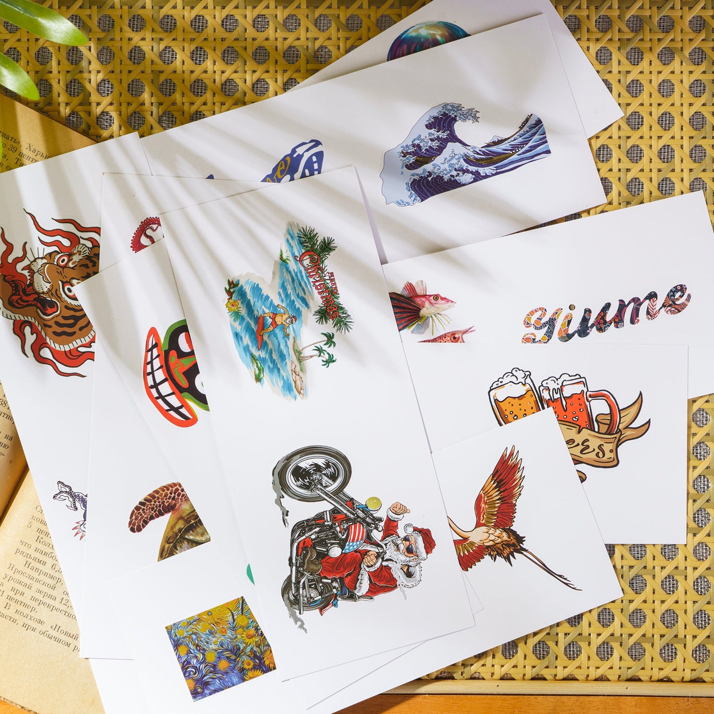 Free Gift - Yiume Art Stickers 1 Pack (20 Stickers)